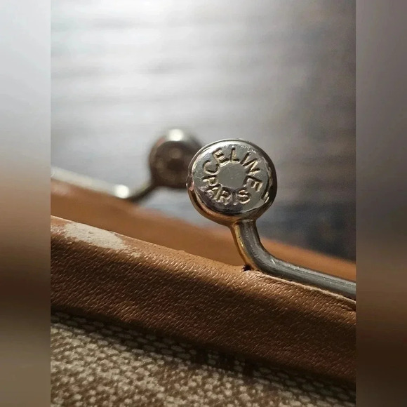 Celine Kisslock Wallet - Picture 10 of 10